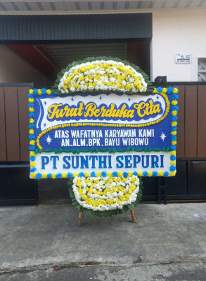Papan Bunga Duka di Kreo