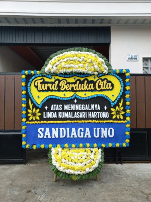 Papan Bunga Duka di Kreo